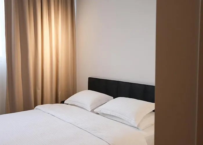 Zoe Boutique Dıraç