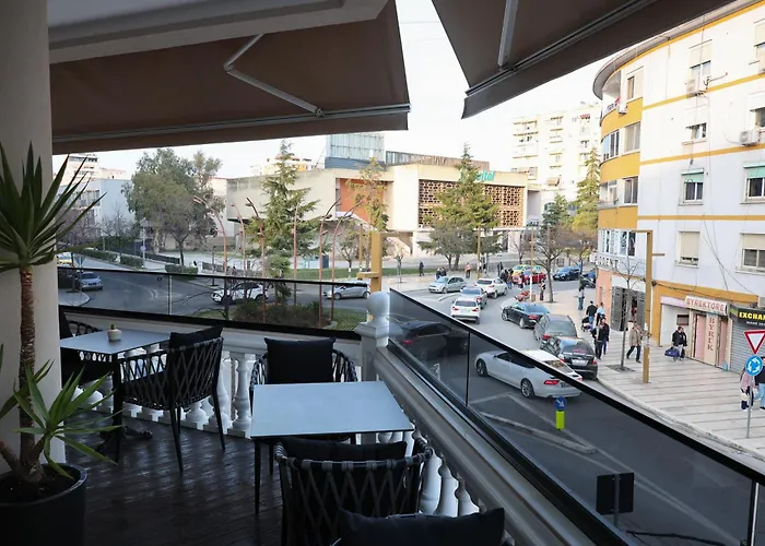 Zoe Boutique Dıraç