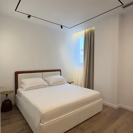 Zoe Boutique Hotel 3*